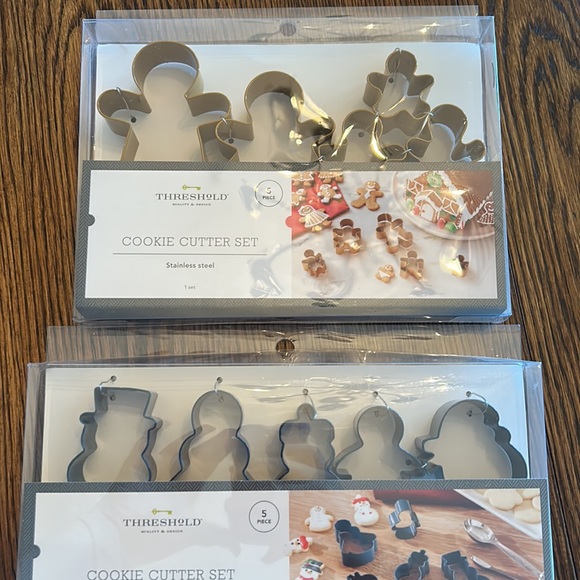 CHRISTMAS SETS! NWT! - Picture 3 of 4